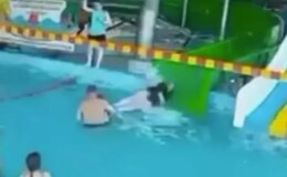 Kaydıraktan fırlayan kadının çarptığı küçük çocuğun karaciğeri yırtıldı
