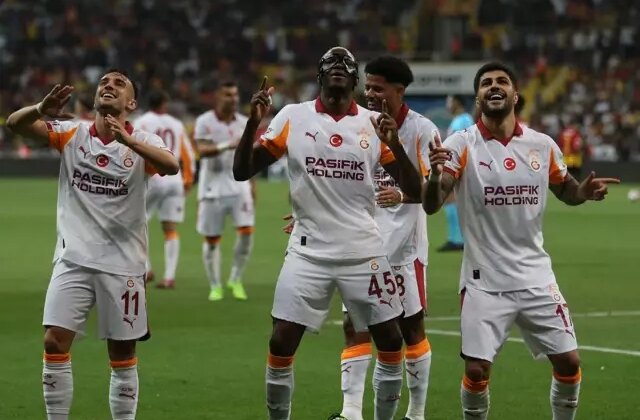 Kayseri’de ilklerin gecesi! Galatasaray 3’te 3 yaptı