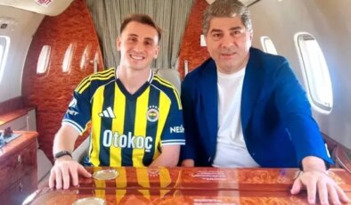 Kerem Aktürkoğlu Fenerbahçe formasını giydi, o not gündem oldu