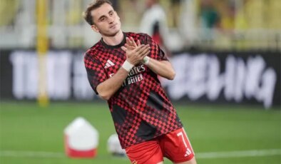 Kerem Aktürkoğlu’ndan Fenerbahçe taraftarına alkışlı yanıt