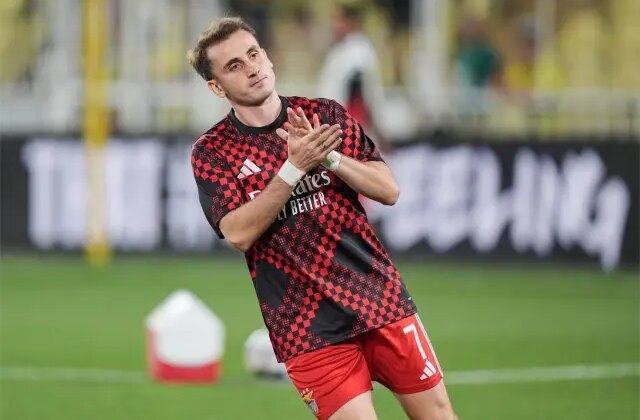 Kerem Aktürkoğlu’ndan Fenerbahçe taraftarına alkışlı yanıt