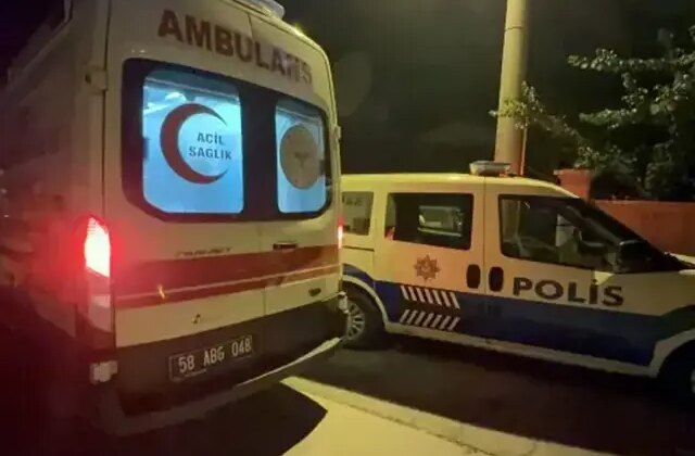 Kız tarafı halaya almayınca bıçaklar konuştu: Biri ağır 12 yaralı