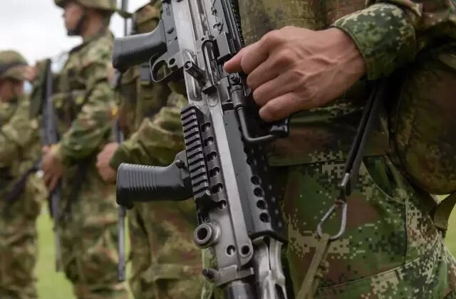 Kolombiya’da 34 asker silahlı sivillerce kaçırıldı