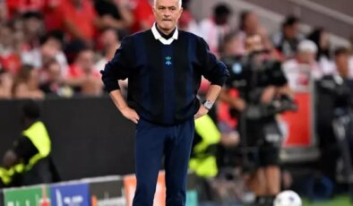 Maçtan çok konuşuldu! İşte Mourinho’nun kazağının fiyatı