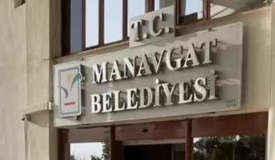 Manavgat Belediyesi’ne yönelik soruşturmada iki kişi tahliye edildi