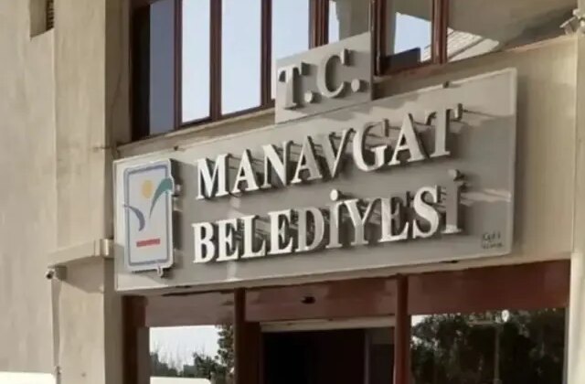 Manavgat Belediyesi’ne yönelik soruşturmada iki kişi tahliye edildi
