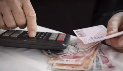 Milyonları ilgilendiriyor: İşte emekliler için masadaki 2 zam senaryosu