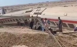 Mısır’da tren kazası: 3 ölü, 103 yaralı