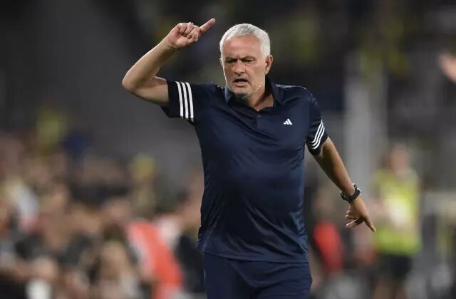 Mourinho’dan maç biter bitmez flaş açıklama