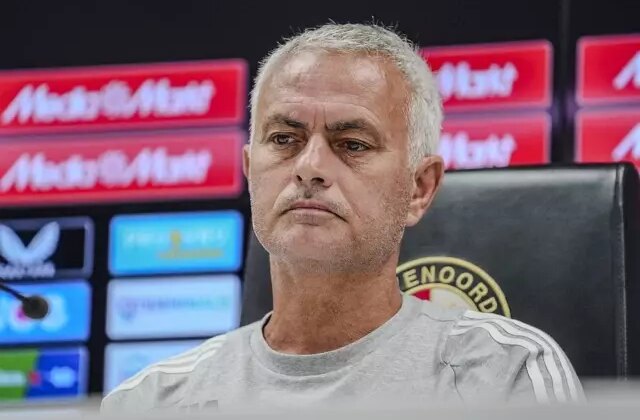 Mourinho isyan etti: Yedekten oyuna sokacak hücum hamlem yok