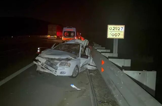 Niğde’de otoyolda feci kaza: 3 ölü, 1 yaralı