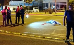 Önce araç çarptı sonra otomobil ezdi