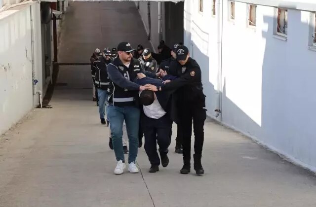 Özel harekatın el bombalarını ve mermilerini sattılar! 41 yıla kadar hapisleri isteniyor