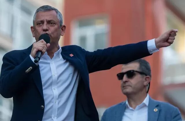 Özel’in “İBB davası borsası” iddiasından sonra gözaltına alınan avukat serbest