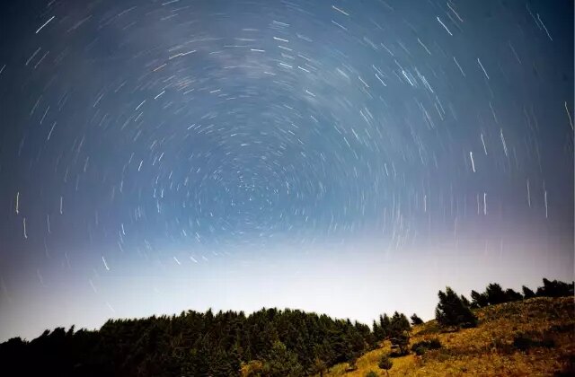 Perseid meteor yağmuru Türkiye semalarında büyüledi