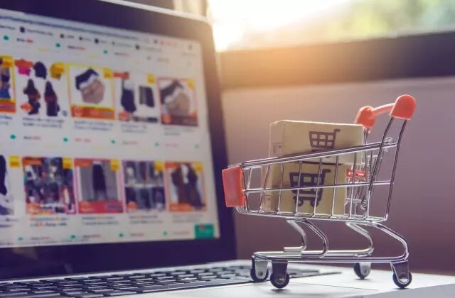 Popüler e-ticaret sitesi alarm veriyor! Ayakkabılarında kanserojen madde tespit edildi