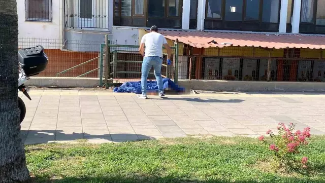 Mersin sahil yolunda erkek cesedi bulundu
