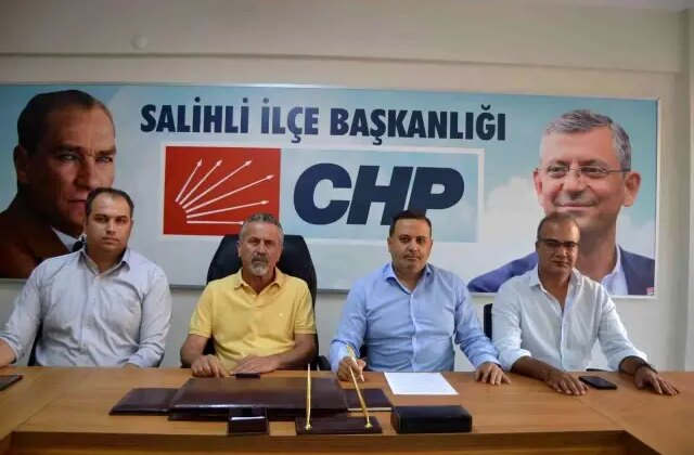CHP lideri Özel’e memleketinde istifa şoku