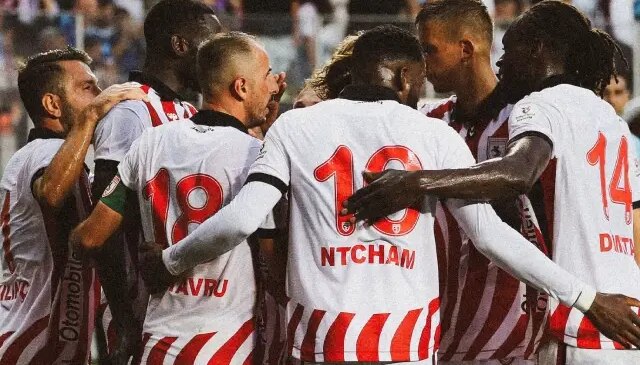 Samsunspor lige 3 puanla başladı