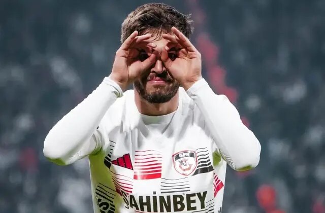 Süper Lig devinden Arda Kızıldağ sürprizi