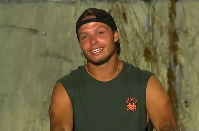 Survivor Murat Ceylan trafik kazası geçirdi! Arabasını kamyonetin altından çıkardılar