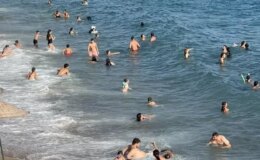 Turizm cenneti ilçenin nüfusu 4’e katlandı! Adım atacak yer yok