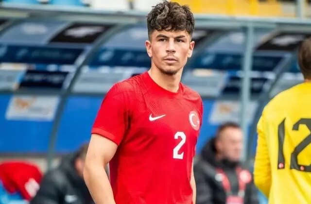 Türk yıldız Berkay Karaca, Milan’da
