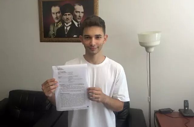 YÖK’ü dava eden genç 837 kişiyi üniversiteli yaptı