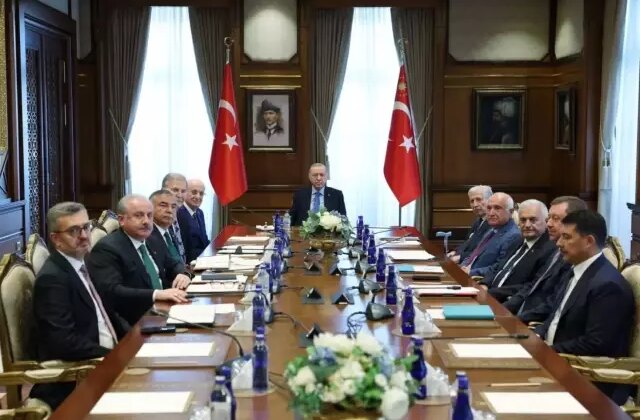 Yüksek İstişare Kurulu’nda toplantısı sonrası açıklama: Aileyi korumanın önemi ifade edildi