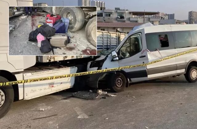 Yurt çocuklarını taşıyan minibüs, tırın altına girdi! Can pazarı