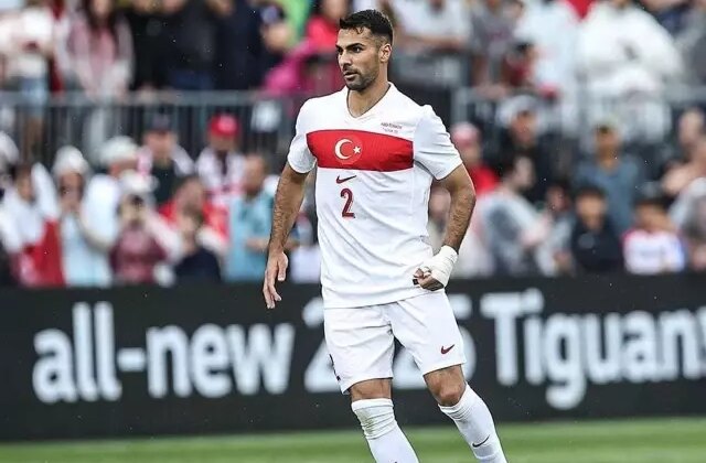 Zeki Çelik’ten taraftarları heyecanlandıran beğeni
