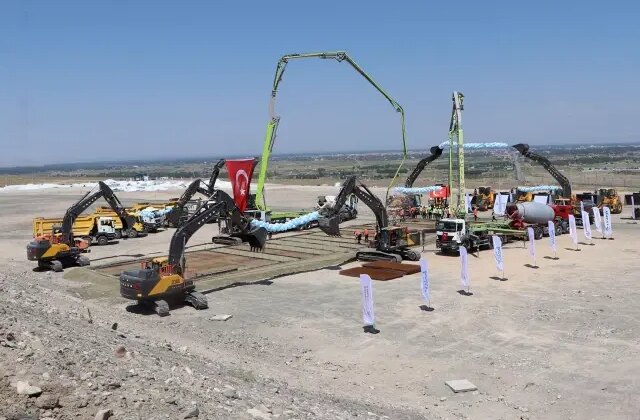 Zengezur Koridoru için tarihi adım: Kars-Iğdır-Aralık-Dilucu Demiryolu Hattı’nın temeli atıldı