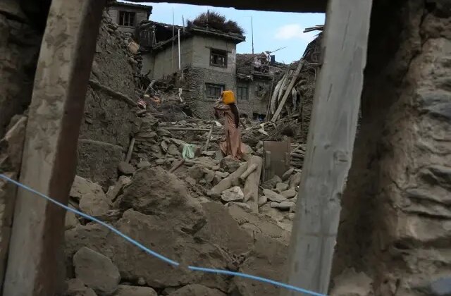 1400’den fazla can kaybı veren Afganistan’da bir deprem daha