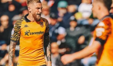 Acun Ilıcalı’nın Hull City’si puanı 90+7’de aldı