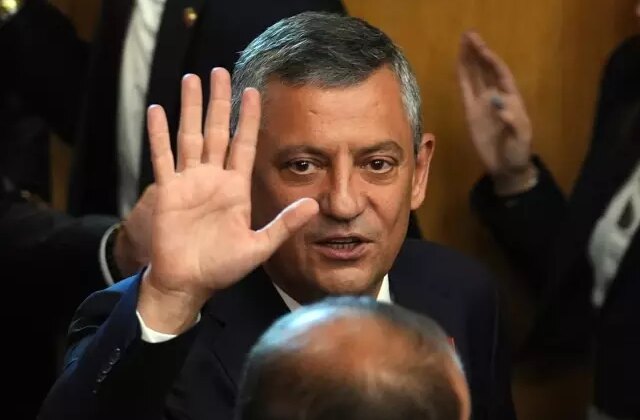 AK Parti İstanbul İl Başkanlığından Özgür Özel hakkında suç duyurusu