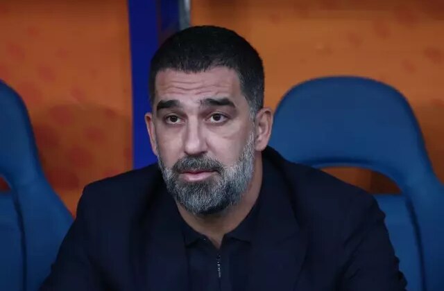 Arda Turan son dakikalarda yıkıldı