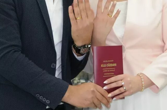 AYM son kararı verdi! Boşanan kadınlar için 300 gün yasağı sürecek