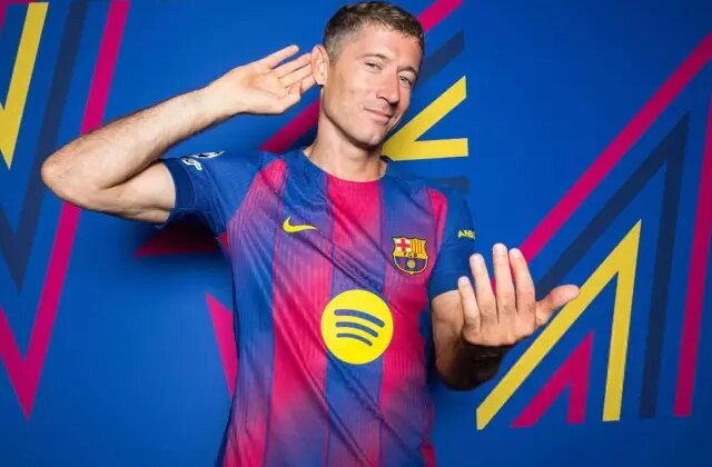 Bir dakika bile düşünmeden cevap verdi! Lewandowski’ye 100 milyon euro’luk dev teklif