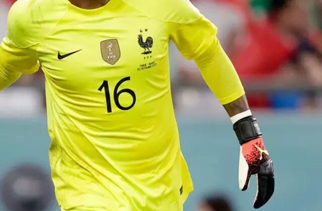 Bir devir sona erdi! Efsane kaleci futbola veda etti