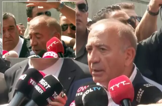 CHP İl Başkanlığı’nın önünde Gürsel Tekin’e su şişesi fırlatıldı
