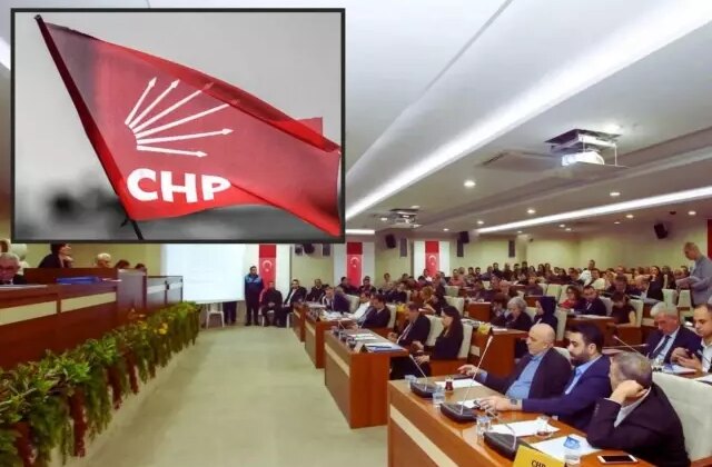 CHP’li 9 belediye meclis üyesi istifa etti, çoğunluk Cumhur İttifakı’na geçti