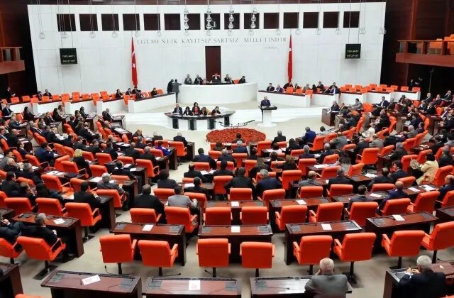 CHP Meclis açılışına katılmayacak