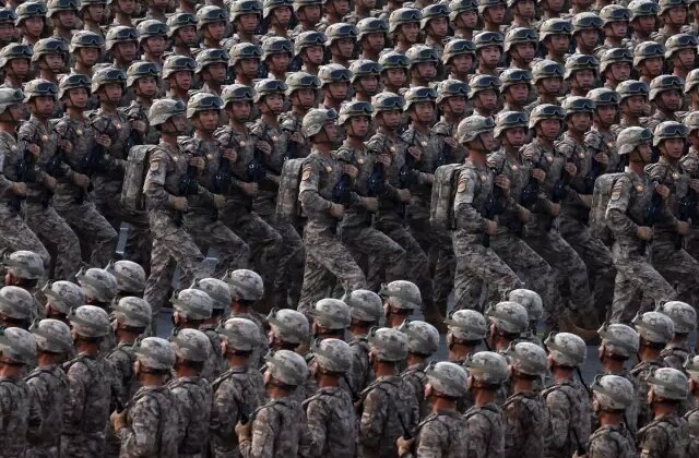 Çin’den gövde gösterisi! Dünya bu görüntüleri konuşuyor