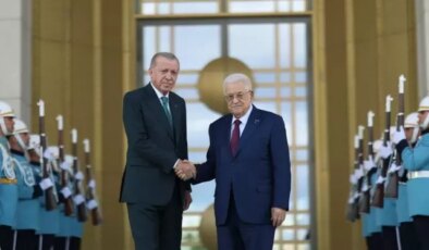 Cumhurbaşkanı Erdoğan’dan kritik temas! Filistin Devlet Başkanı Abbas ile görüştü