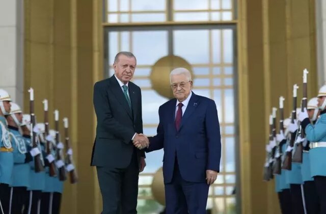 Cumhurbaşkanı Erdoğan’dan kritik temas! Filistin Devlet Başkanı Abbas ile görüştü