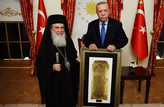 Cumhurbaşkanı Erdoğan, Kudüs Rum Patriği Giannopoulos’u kabul etti