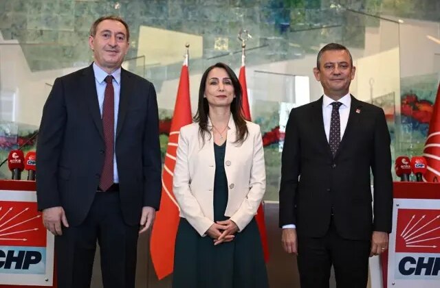 DEM Parti’den Özgür Özel’e ziyaret