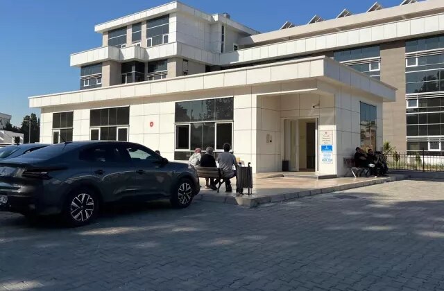Eğlence mekanında eski sevgilisini katledip intihar etti