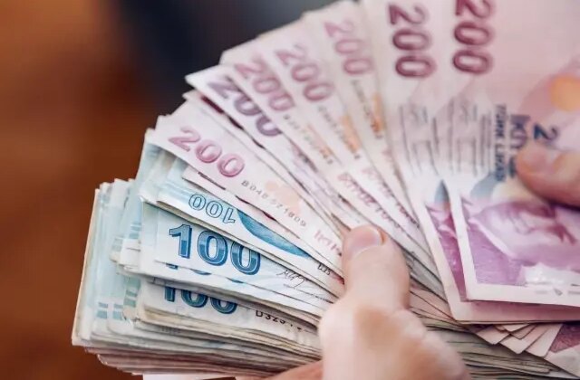 Enflasyon ağustos ayında yüzde 2,04 arttı, yıllık bazda yüzde 32,95 oldu