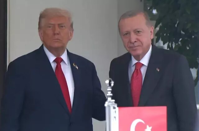 Erdoğan 6 yıl sonra Beyaz Saray’da! Trump kapıda bizzat karşıladı